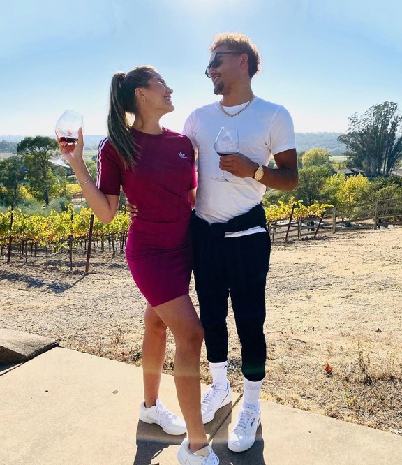 许多nba球员和退役球员表达了对特雷杨,的祝福,包括博格丹博格达